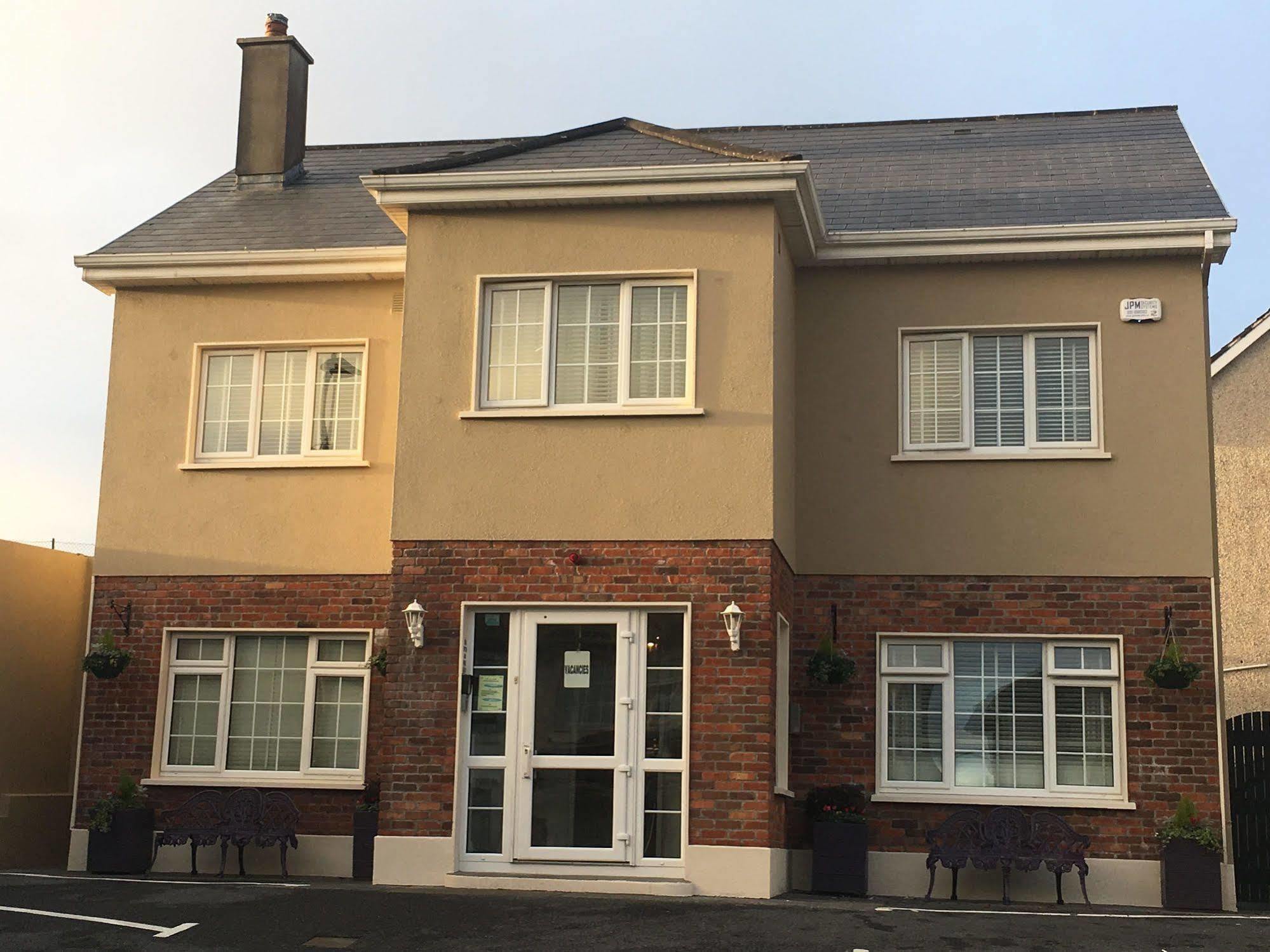 Abbey Lodge B&B Galway Exterior photo